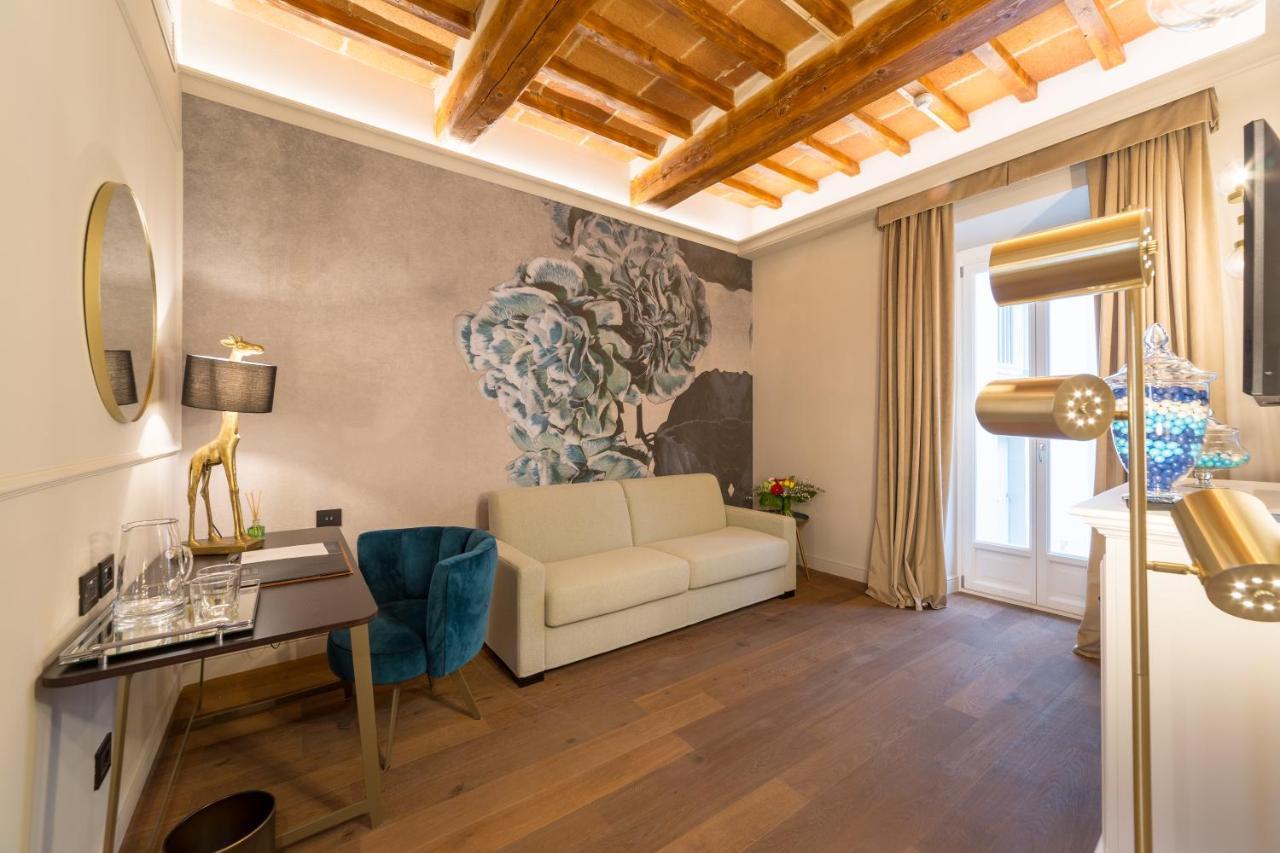 Palazzo 42 - Boutique Hotel & Suites ピストイア エクステリア 写真