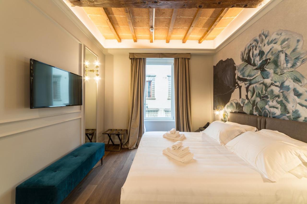 Palazzo 42 - Boutique Hotel & Suites ピストイア エクステリア 写真