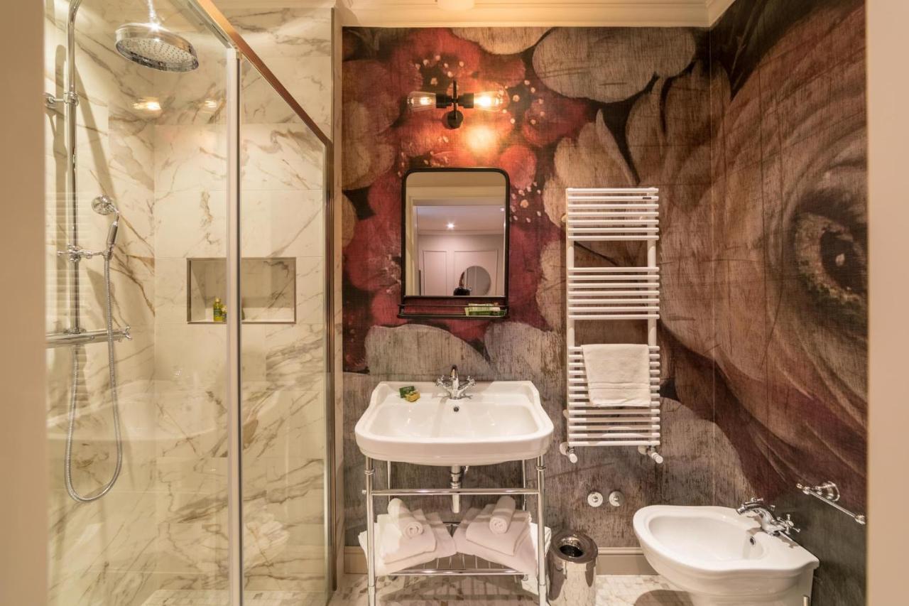 Palazzo 42 - Boutique Hotel & Suites ピストイア エクステリア 写真