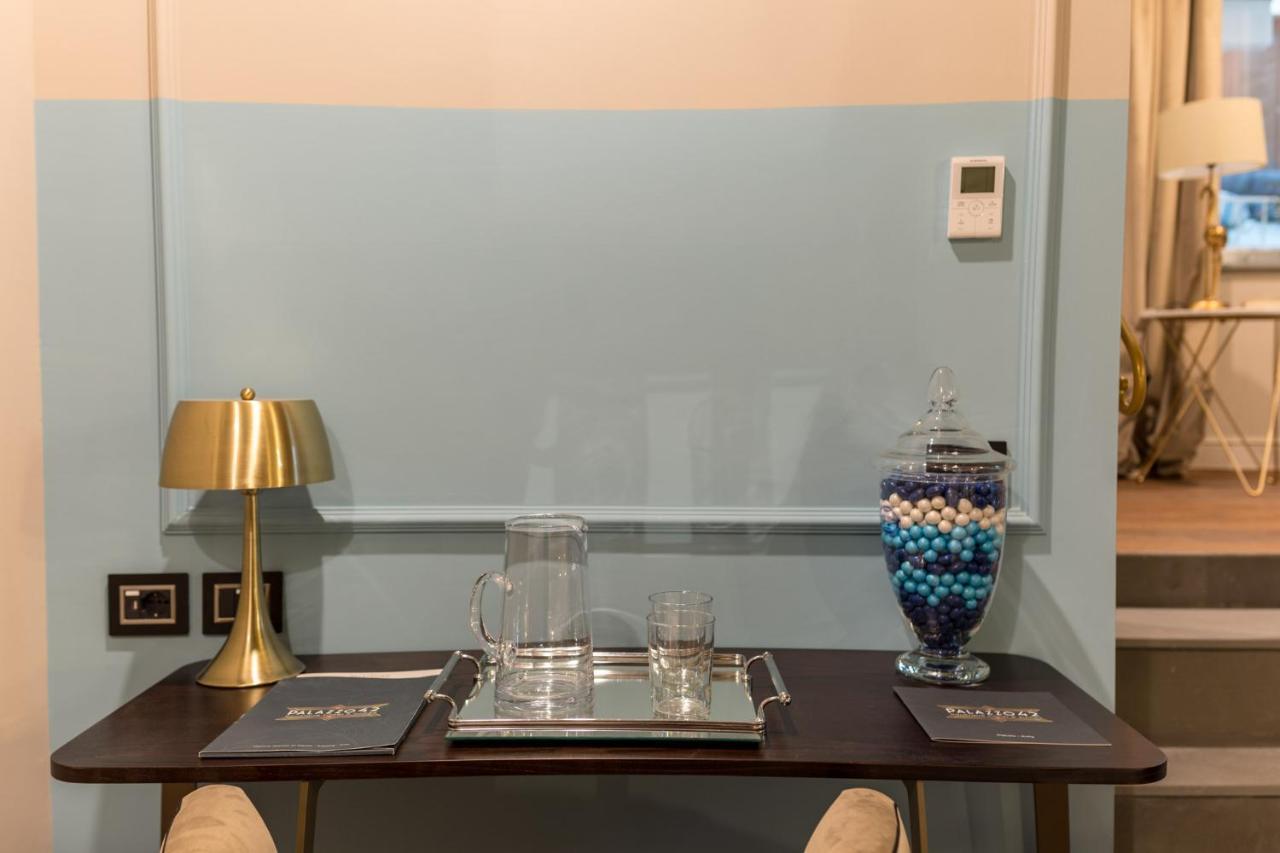 Palazzo 42 - Boutique Hotel & Suites ピストイア エクステリア 写真