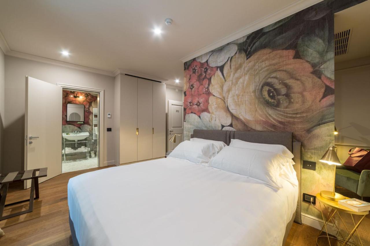 Palazzo 42 - Boutique Hotel & Suites ピストイア エクステリア 写真