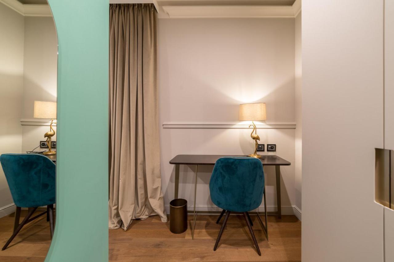 Palazzo 42 - Boutique Hotel & Suites ピストイア エクステリア 写真
