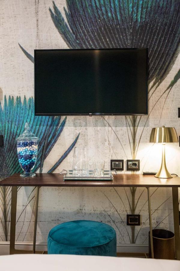 Palazzo 42 - Boutique Hotel & Suites ピストイア エクステリア 写真