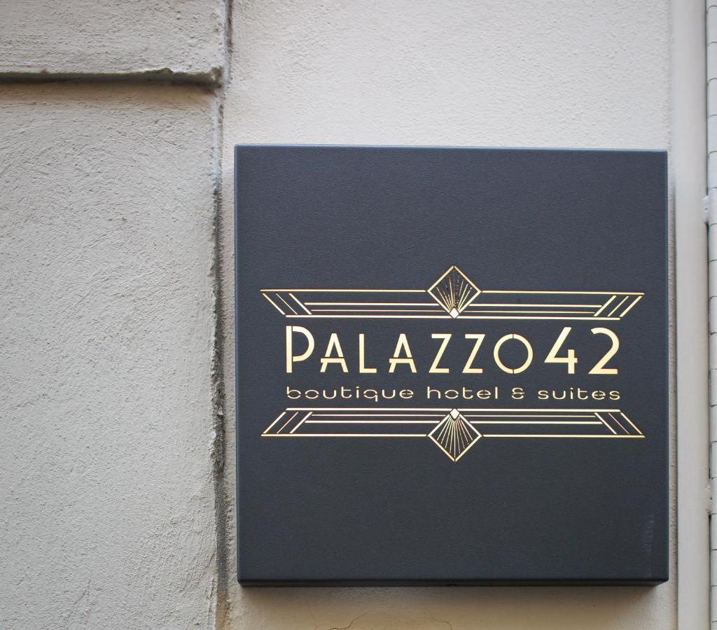Palazzo 42 - Boutique Hotel & Suites ピストイア エクステリア 写真